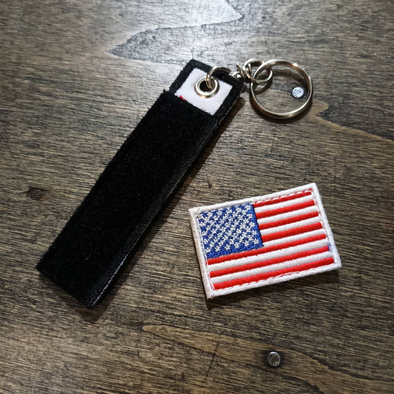 Tec40 VELCRO PATCH USA อเมริกา อาร์มตีนตุ๊กแก ธงชาติ 50x35mm with Keychain Holder