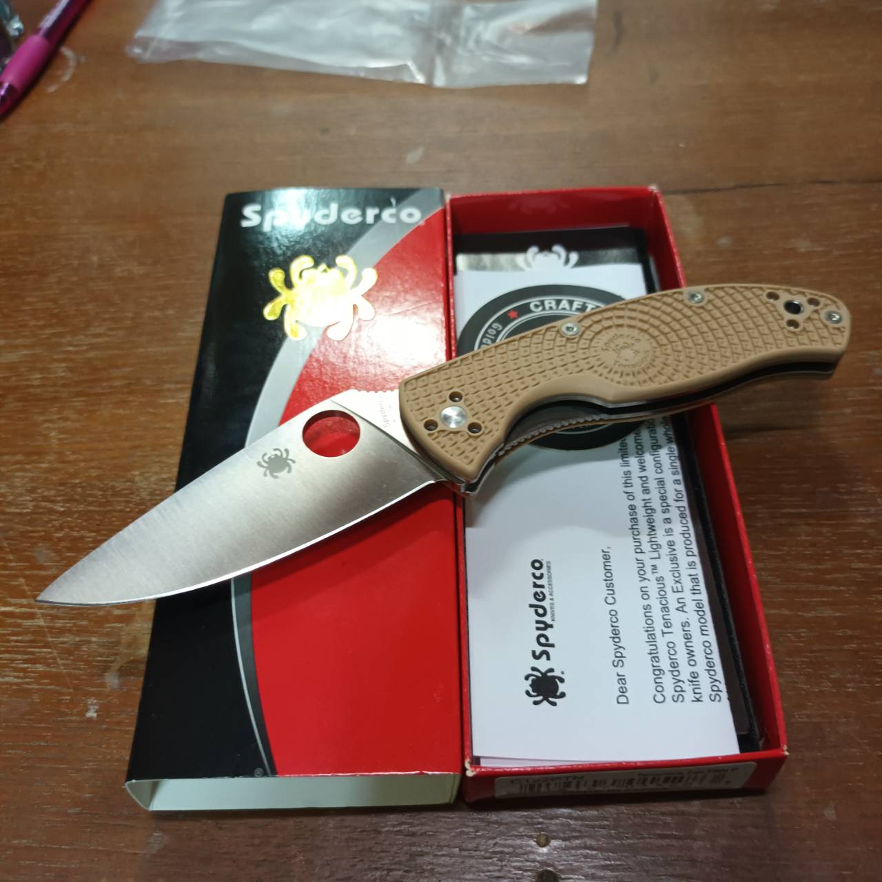 Spyderco Tenacious Tan FRN P C122PTN