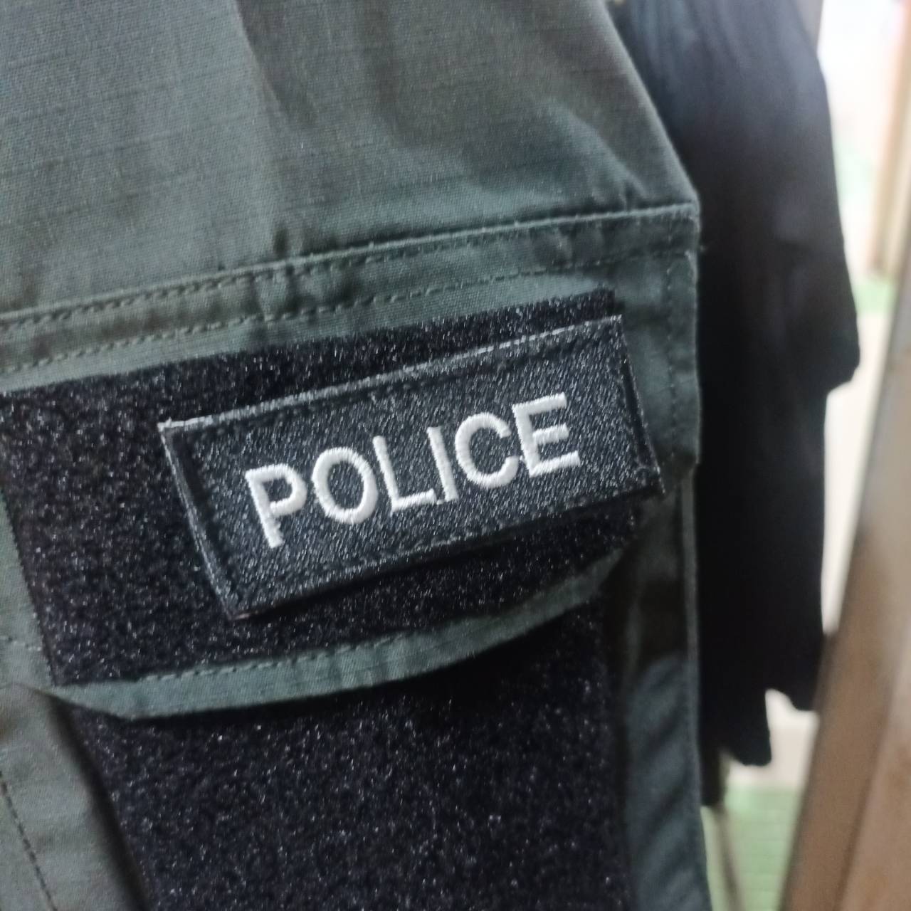 Tec40 CQI Products POLICE VELCRO PATCH SIZE 70x30mm BLACK/WHITE