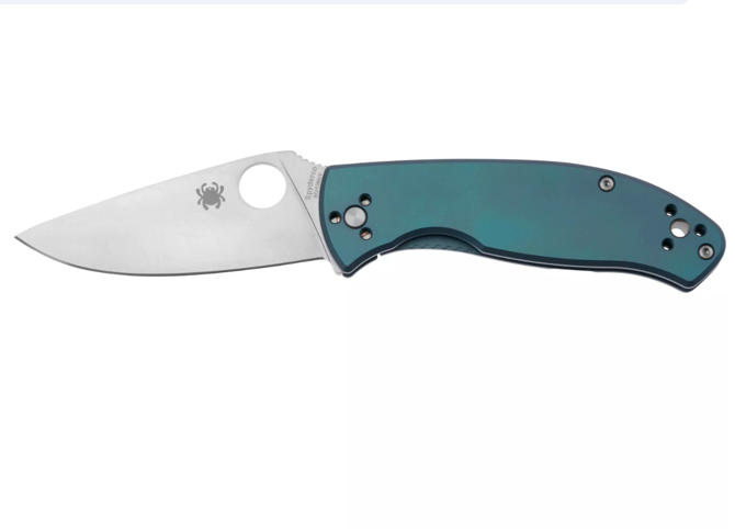 Spyderco Tenacious C122TIBLP Blue Titanium pocket knife