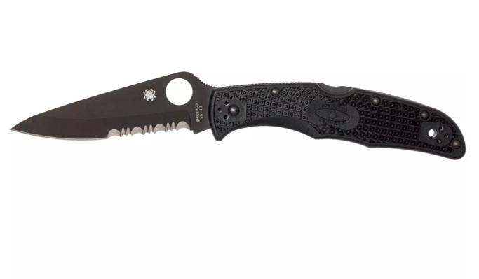 Spyderco Endura 4 Black C10PSBBK partly serrated pocket knife