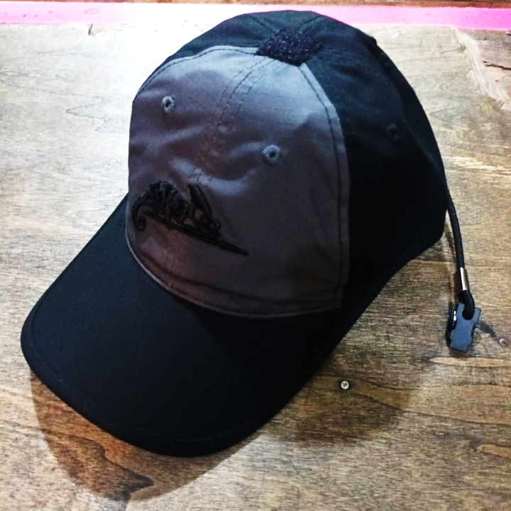 หมวกแก๊ปมีโลโก้ HELIKON TEX LOGO CAP MOD UNIT Black-Shadow Grey